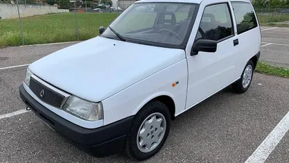 Usata Autobianchi Y10 54 CV (39 kW) 1995 Bianco Utilitaria