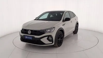 Usata VW Taigo R-line 150 CV (110 kW) 2023 Grigio metallizzato SUV