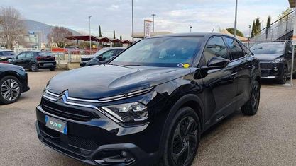 Begagnad Citroën C4 Feel 131 HK (96 kW) 2023 Svart SUV