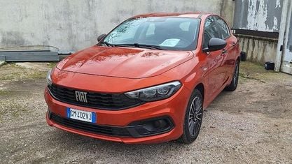Usata Fiat Tipo 101 CV (74 kW) 2023 Blu Berlina