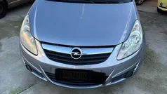 Grigio Usata 2010 Opel Corsa Club Tre volumi | 3800 € (Buon prezzo)