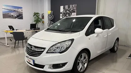 Usata 2017 Opel Meriva Cosmo Monovolume | 7500 € (Buon prezzo)