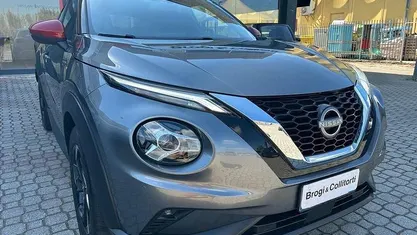 Usata Nissan Juke N-Connecta 114 CV (83 kW) 2023 Grigio scuro SUV