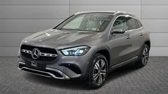 Argento hightech Nuova 2025 Mercedes GLA200 SUV | 48.500 € (Buon prezzo)