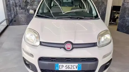 Usata Fiat Panda Lounge 84 CV (61 kW) 2012 Beige Utilitaria