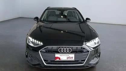 Begagnad Audi A4 Business 136 HK (100 kW) 2022 Svart Kombi