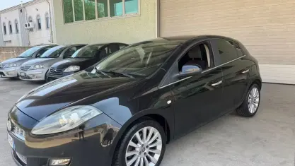 Usata Fiat Bravo Dynamic 120 CV (88 kW) 2011 Nero Utilitaria
