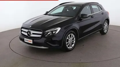 Usata Mercedes GLA180 Business 110 CV (80 kW) 2016 Nero SUV