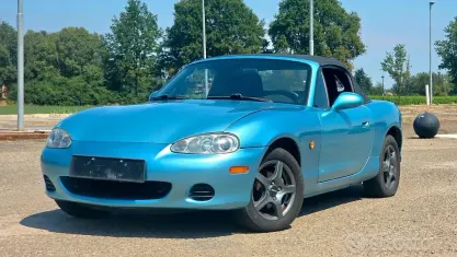 Usata Mazda MX5 110 CV (80 kW) 2003 Bluazzurro Cabrio