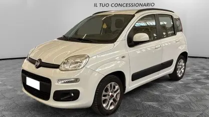 Usata Fiat Panda Lounge 69 CV (50 kW) 2018 Bianco Utilitaria