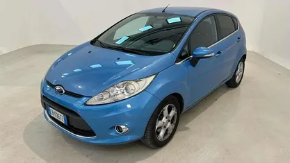 Usata Ford Fiesta Titanium 97 CV (71 kW) 2010 Utilitaria