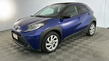 Usata Toyota Aygo X Trend 72 CV (52 kW) 2022 Blu SUV