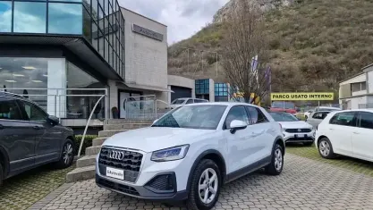 Usata Audi Q2 150 CV (110 kW) 2021 Bianco SUV