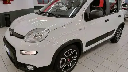 Usata Fiat Panda City Life 69 CV (50 kW) 2022 Bianco Utilitaria