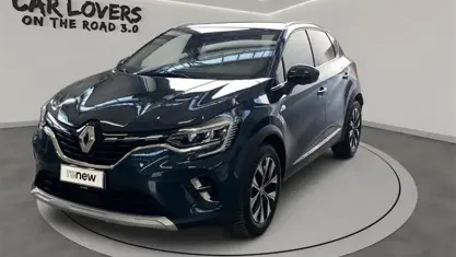 Usata Renault Captur Techno 145 CV (106 kW) 2023 Blu scuro SUV