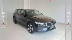 Nero Usata 2022 Volvo V60 CC Business Edition Station wagon | 37.890 € (Buon prezzo)