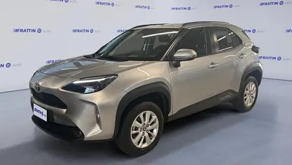 Usata 2025 Toyota Yaris Cross Active SUV | 21.140 € (Super prezzo)