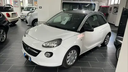 Usata Opel Adam 69 CV (50 kW) 2017 Bianco Utilitaria
