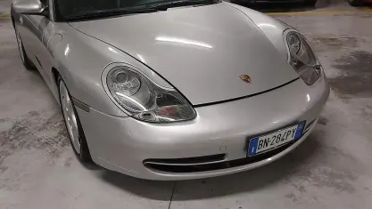 Usata Porsche 911 Carrera 4 300 CV (220 kW) 2001 Grigio Coupé