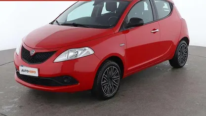 Rosso Usata 2019 Lancia Ypsilon Gold Due volumi | 10.399 € (Buon prezzo)