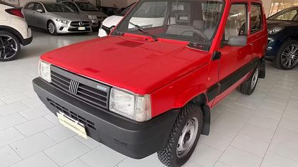 Usata Fiat Panda 4x4 Trekking 50 CV (36 kW) 1993 Rosso Utilitaria