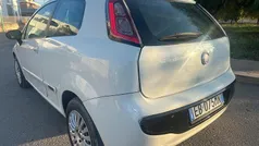 Bianco Usata 2011 Fiat Punto Evo Due volumi | 2800 € (Buon prezzo)