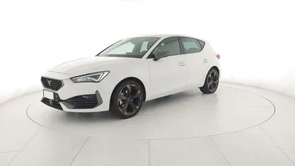 Usata Cupra Leon 150 CV (110 kW) 2024 Bianco "candy" Berlina