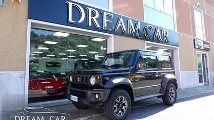 Usata Suzuki Jimny 102 CV (75 kW) 2019 Grigio pastello SUV