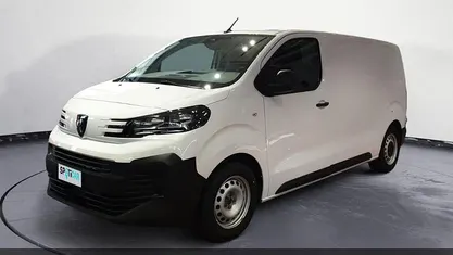 Usata Peugeot Expert 144 CV (105 kW) 2024 Bianco Furgone