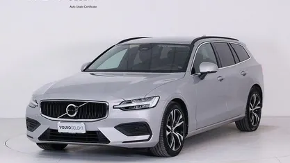 Argento Usata 2022 Volvo V60 Core Station wagon | 27.900 € (Buon prezzo)