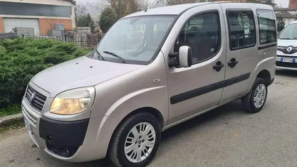Usata Fiat Doblò 120 CV (88 kW) 2007 Monovolume