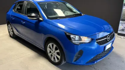 Usata Opel Corsa Edition 75 CV (55 kW) 2023 Blu metallizzato Utilitaria