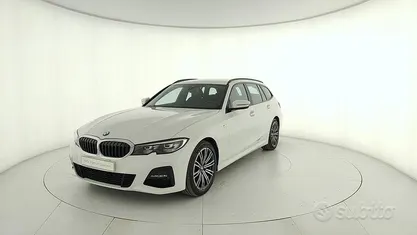 Usata BMW 320e M Sport 190 CV (139 kW) 2022 Bianco Station wagon