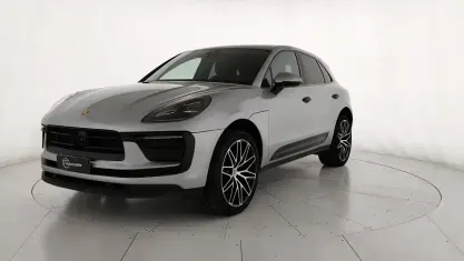 Usata Porsche Macan 265 CV (194 kW) 2022 Grigio chiaro SUV