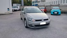 Grigio Usata 2015 VW Golf VII Comfortline Tre volumi | 13.900 € (Buon prezzo)