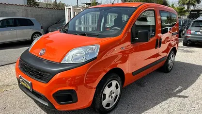 Usata Fiat Qubo Trekking 78 CV (57 kW) 2017 Monovolume