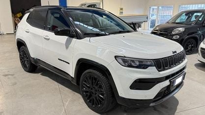 Usata Jeep Compass 240 CV (176 kW) 2023 Bianco metallizzato SUV