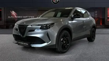 Begagnad Alfa Romeo GT Junior 145 HK (106 kW) 2025 Grå Cab