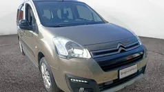 Grigio Usata 2015 Citroën Berlingo Feel Monovolume | 9800 € (Buon prezzo)