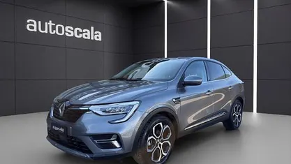 Begagnad Renault Arkana Intens 145 HK (106 kW) 2022 Grå SUV
