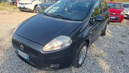 Usata Fiat Grande Punto 65 CV (47 kW) 2008 Grigio Utilitaria