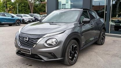 Second-hand Nissan Juke N-Connecta 94 CP (69 kW) 2024 Gri SUV