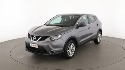 Usata Nissan Qashqai Acenta 130 CV (95 kW) 2017 Argento SUV