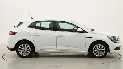 Usata Renault Mégane IV Business 95 CV (69 kW) 2020 Berlina