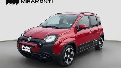 Usado Fiat Panda Cross Cross 69 CV (50 kW) 2025 Rojo Utilitario