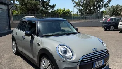 Usata Mini Cooper Hype 116 CV (85 kW) 2017 Grigio Utilitaria