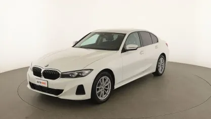 Usata BMW 320 190 CV (139 kW) 2023 Bianco Berlina