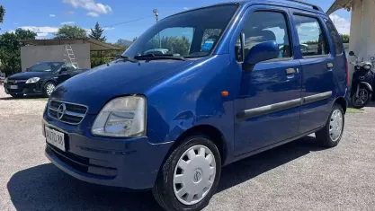 Usata Opel Agila Comfort 58 CV (42 kW) 2002 Blu Monovolume