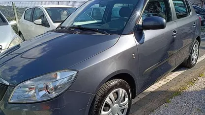 Usata Skoda Fabia Ambition 86 CV (63 kW) 2011 Grigio Berlina