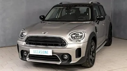 Gray Usata 2023 Mini Cooper Countryman Essential SUV | 23.890 € (Ottimo prezzo)